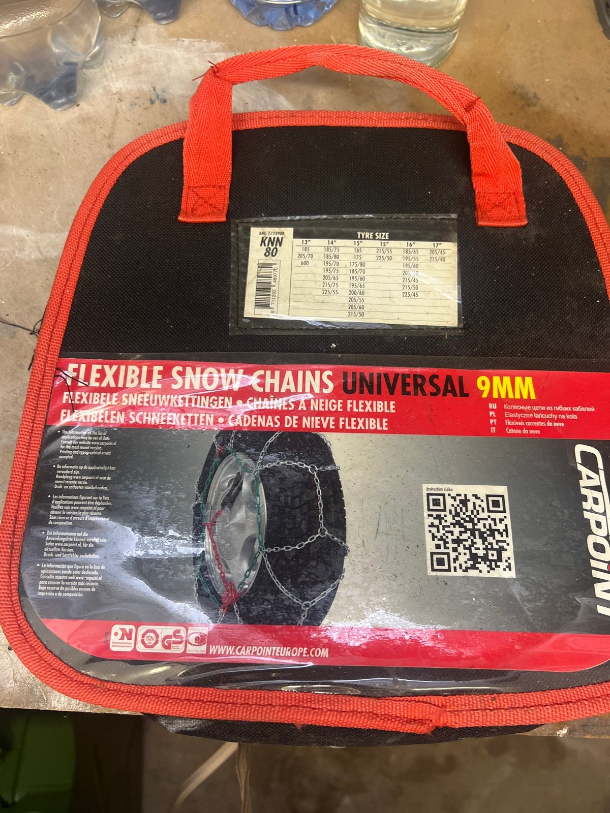Universele flexibele sneeuwkettingen 9MM, Ophalen of Verzenden, Zo goed als nieuw