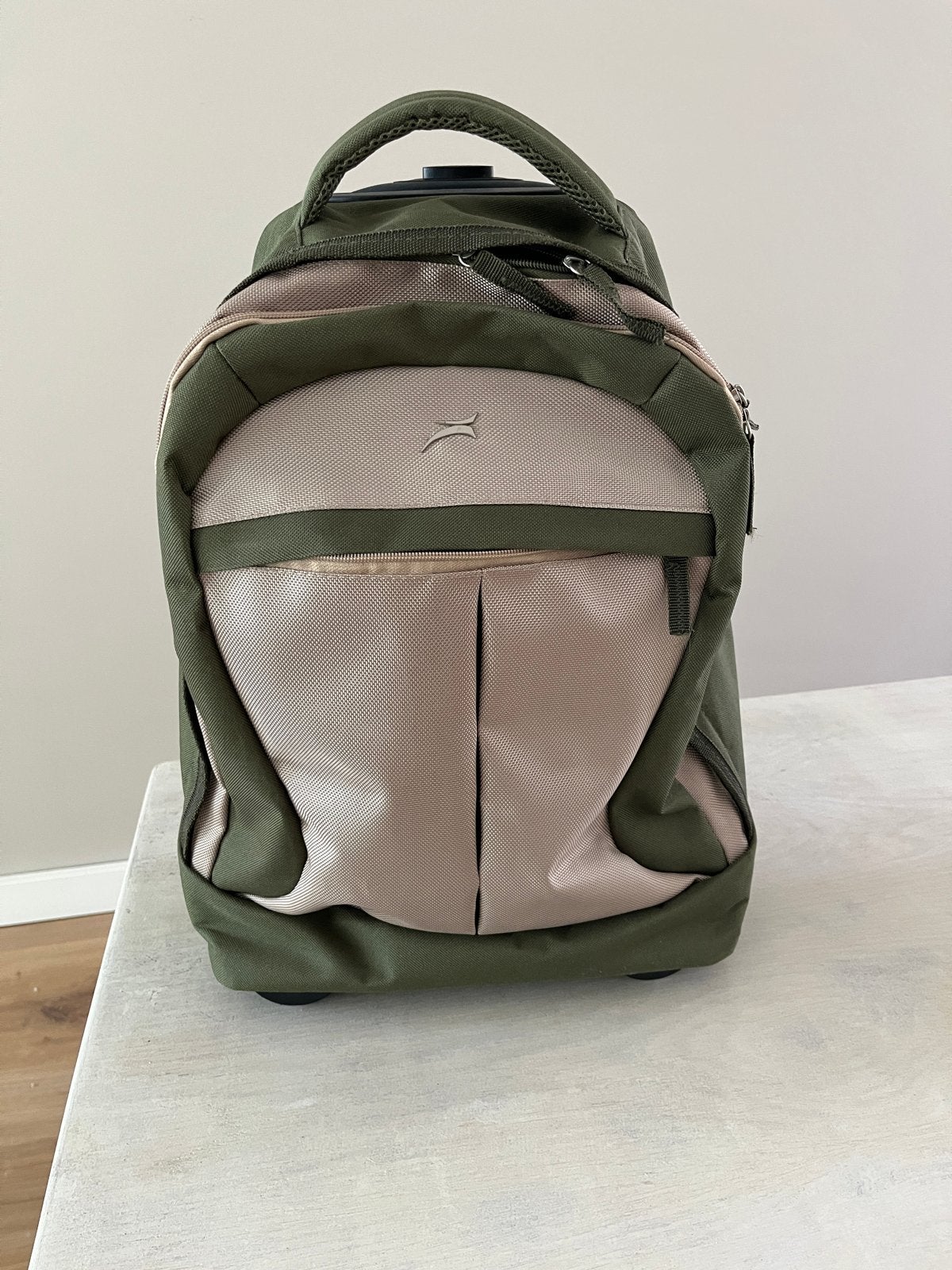 Trolly rugzak, Sieraden, Tassen en Uiterlijk, Gebruikt, 25 tot 40 cm, Ophalen, Overige merken