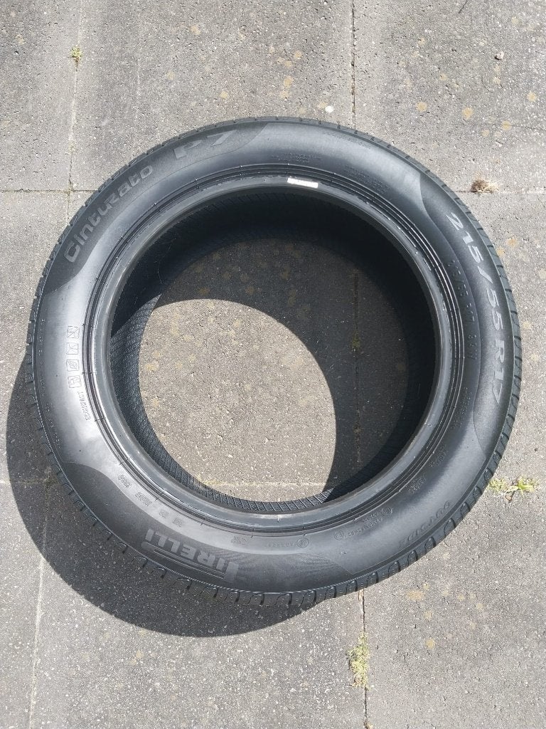 Pirelli Cinturato P7 – 215/55 R17 94V, Auto-onderdelen, Banden en Velgen, Ophalen, 17 inch, Band(en), Zomerbanden