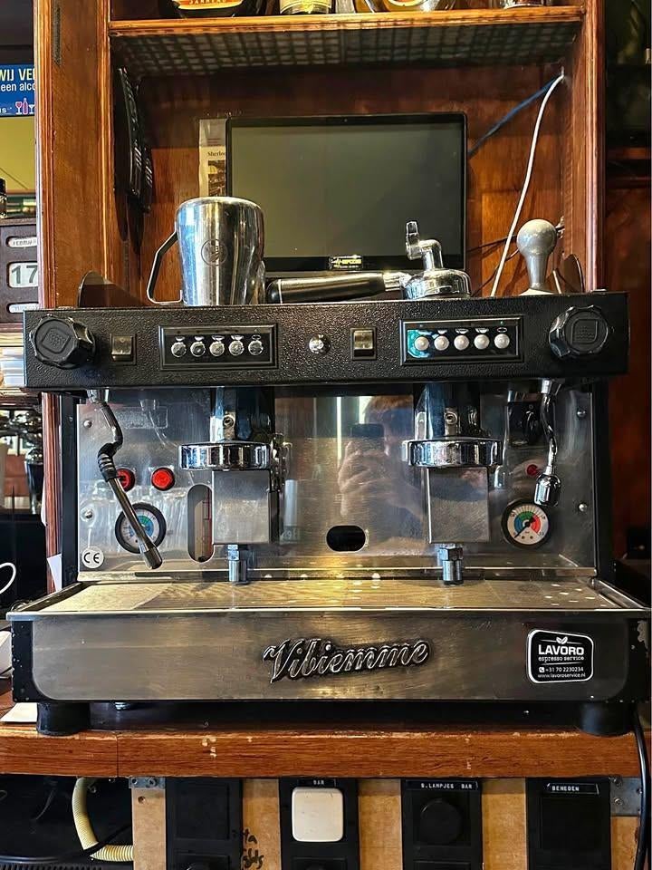 Vibiemme 2-Group Espresso Machine + Compak K6 Grinder, Witgoed en Apparatuur, Koffiezetapparaten, Gebruikt, Espresso apparaat