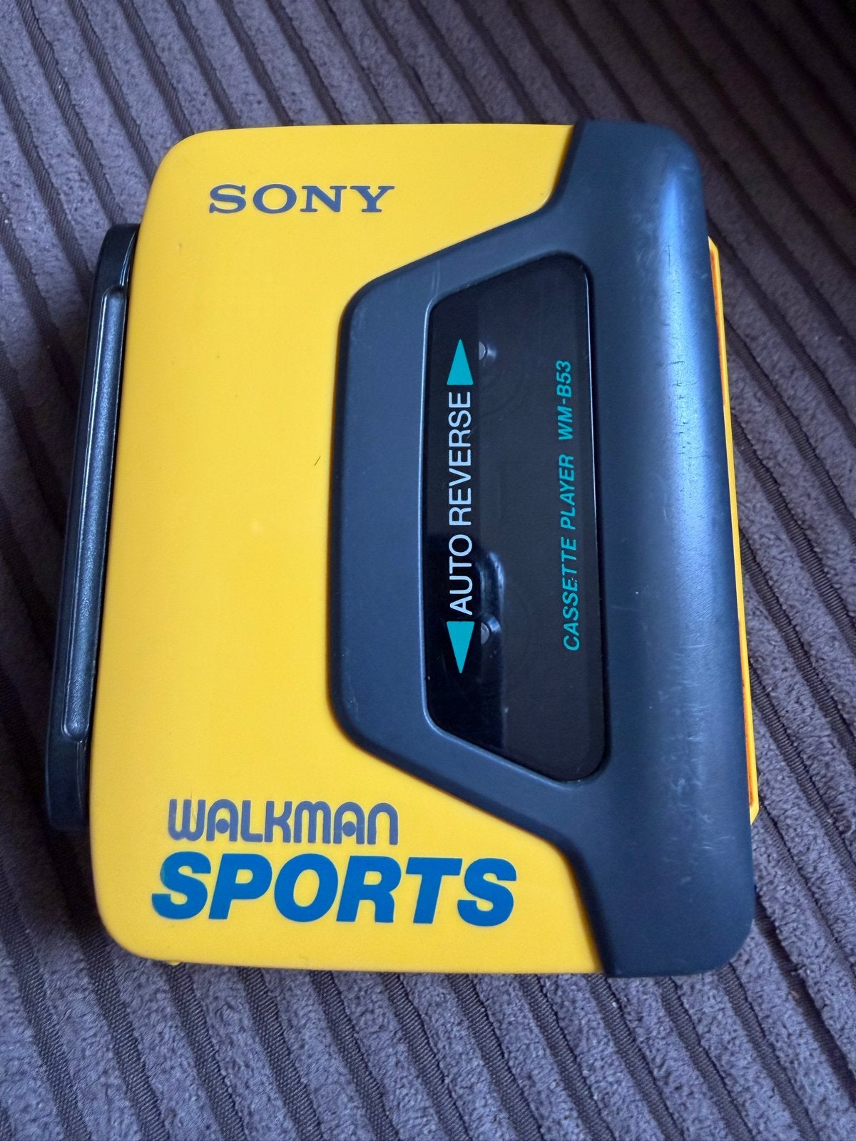 Sony Walkman Sports WM-B53 Cassette Speler - Geel, Ophalen of Verzenden, Walkman