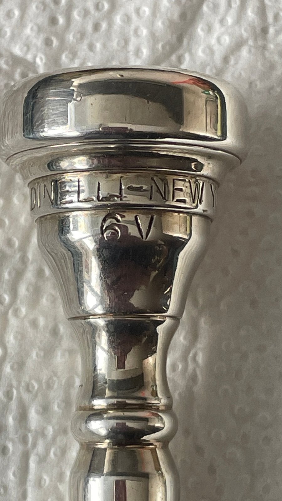 Giardinelli 6V origineel trompet mondstuk uit de 70er jaren, Ophalen of Verzenden, Zo goed als nieuw, Overige instrumenten