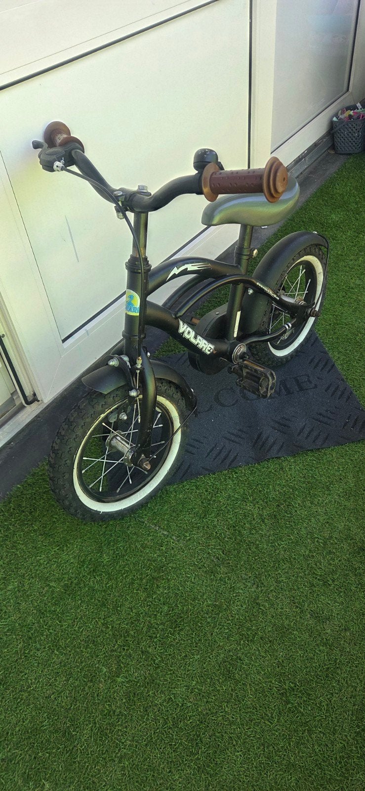 Volare Black Cruiser kinderfiets 12 inch, Fietsen en Brommers, Fietsen | Kinderfietsjes, Ophalen, Terugtraprem, Zijwieltjes, Gebruikt
