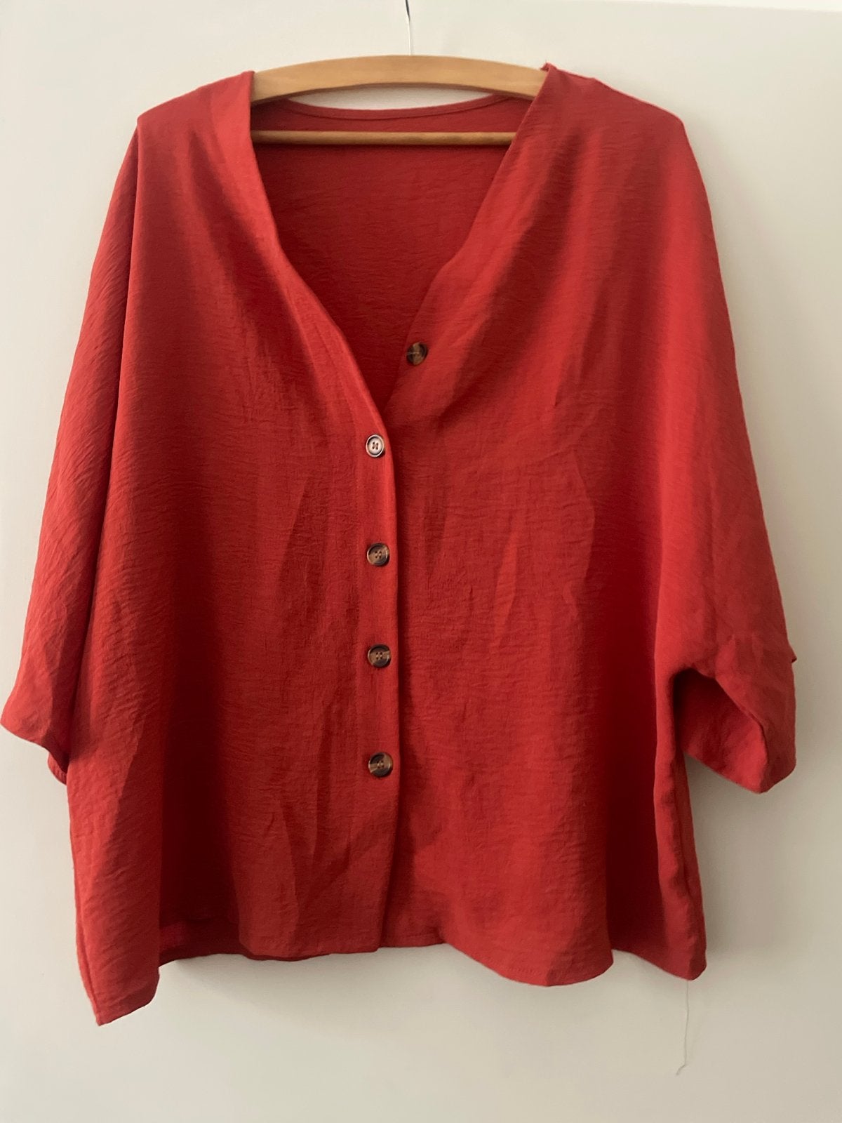 Rood-oranje blouse met knopen, Ophalen of Verzenden, Zo goed als nieuw, Maat 38/40 (M), Oranje
