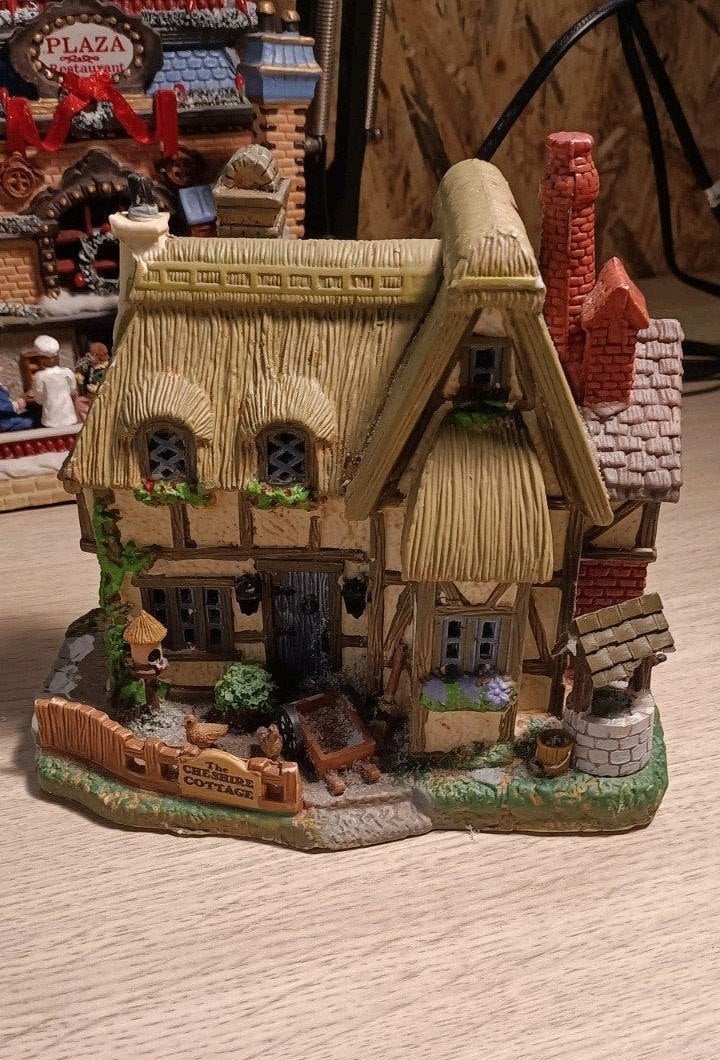Lemax "The Cheshire Cottage" (#15207), Ophalen of Verzenden, Gebruikt