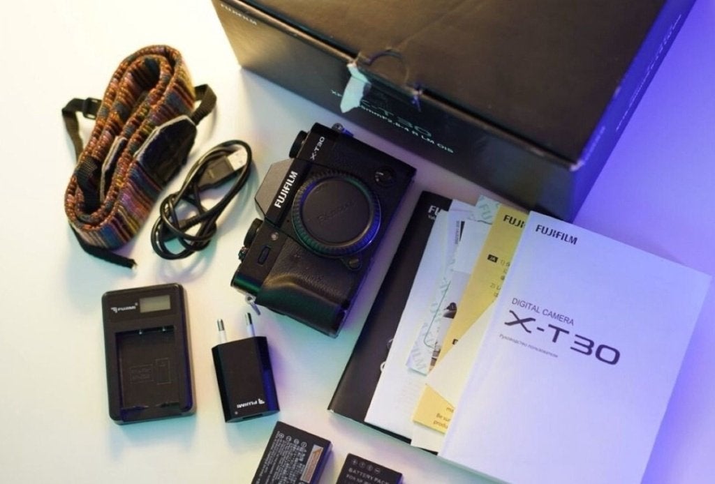 Fujifilm X-T30 Kit XF 18–55mm, Audio, Tv en Foto, Fotocamera's Digitaal, Ophalen of Verzenden, Zo goed als nieuw, Fujifilm, Bluetooth