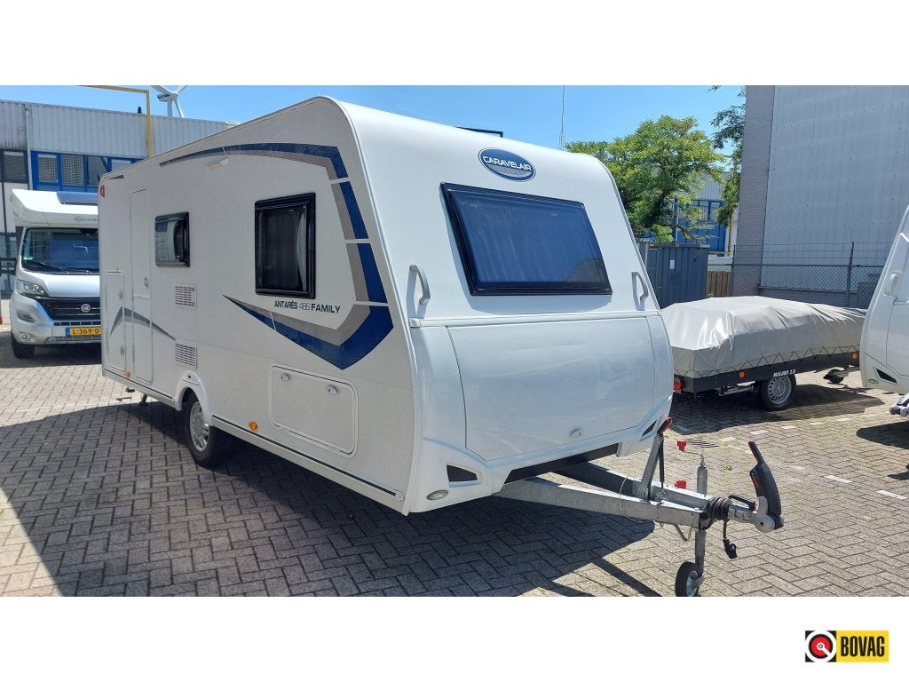 Caravelair Antares Family 486 Model 2019, Incl voortent, Standaardzit, Dwarsbed, Bedrijf, Tot en met 6