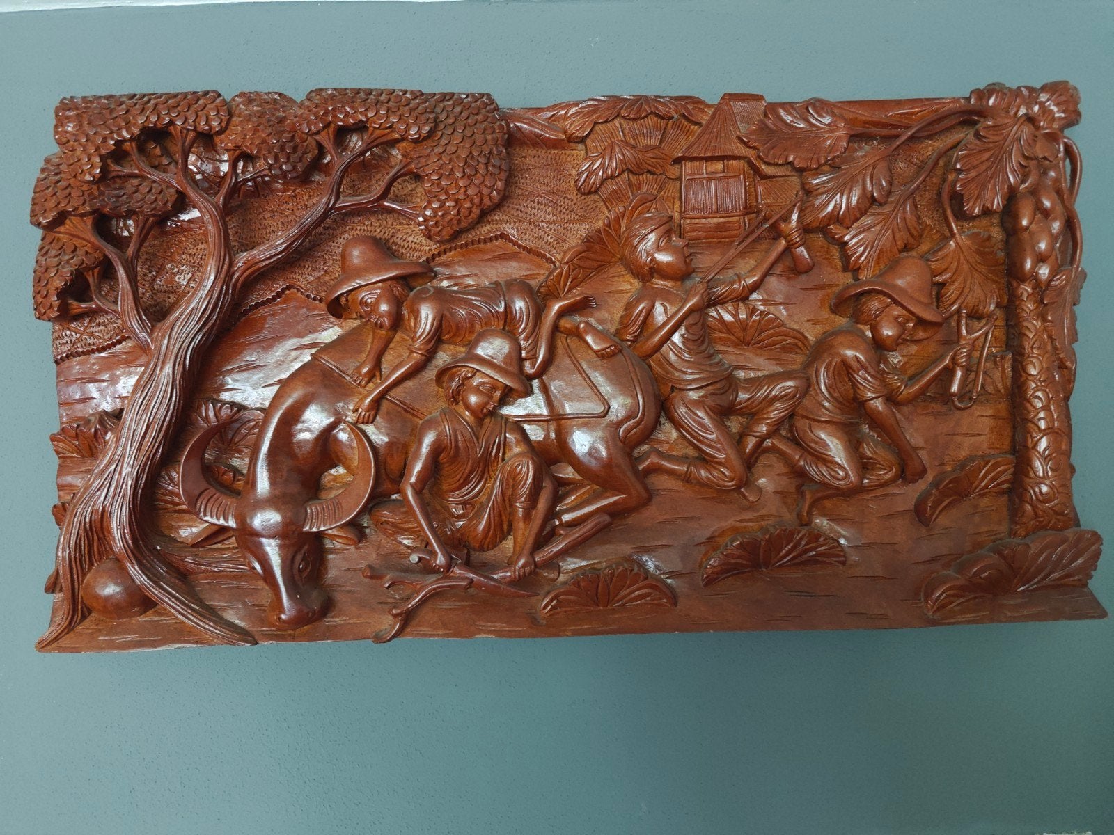 Groot houten wandpaneel met gedetailleerd houtsnijwerk, Ophalen, 50 - 100 cm, Handgemaakt, Wanddecoratie