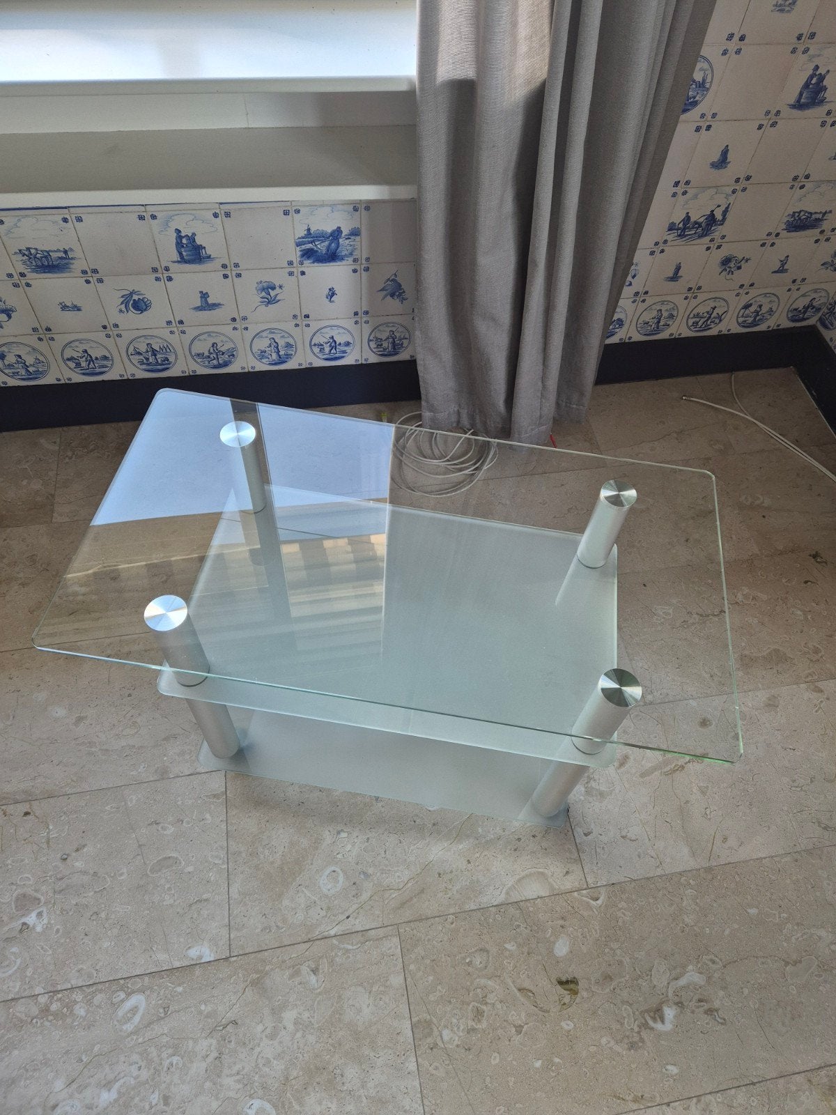 Glazen tv meubel, Ophalen, 50 tot 100 cm, 50 tot 100 cm, Zo goed als nieuw