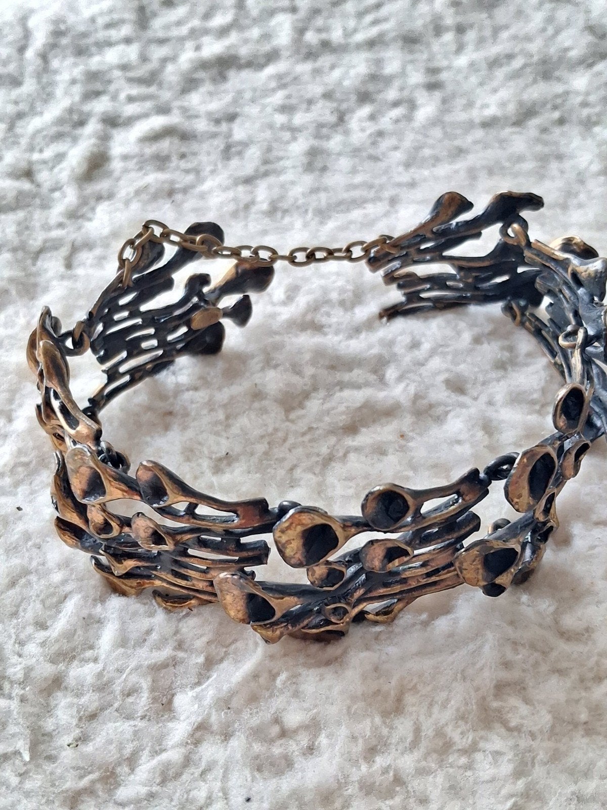 Hannu Ikonen Bronzen armband Finland (Rendiermos), Ophalen of Verzenden, Armband