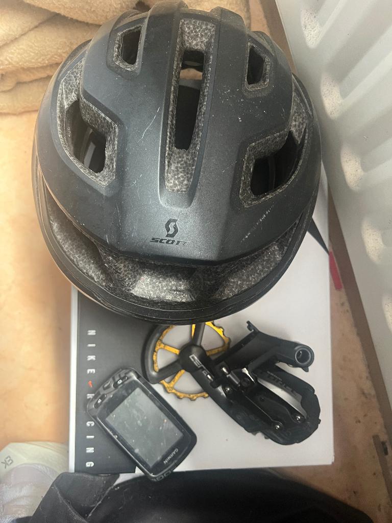 Bundel Racefiets helm Garmin 810 en Ceramic speed stam force, Overige merken, Gebruikt, Overige materialen, Overige typen