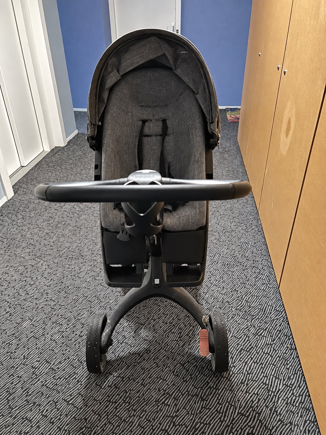 Stokke Xplory stroller in excellent, like-new condition, Zo goed als nieuw, Kinderwagen, Overige merken, Verstelbare duwstang