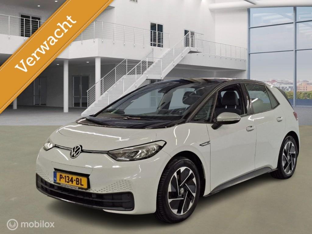 Volkswagen ID.3 First Plus 58 kWh SOH 93%, Gebruikt, Met garantie (alle), ID.3, Wit
