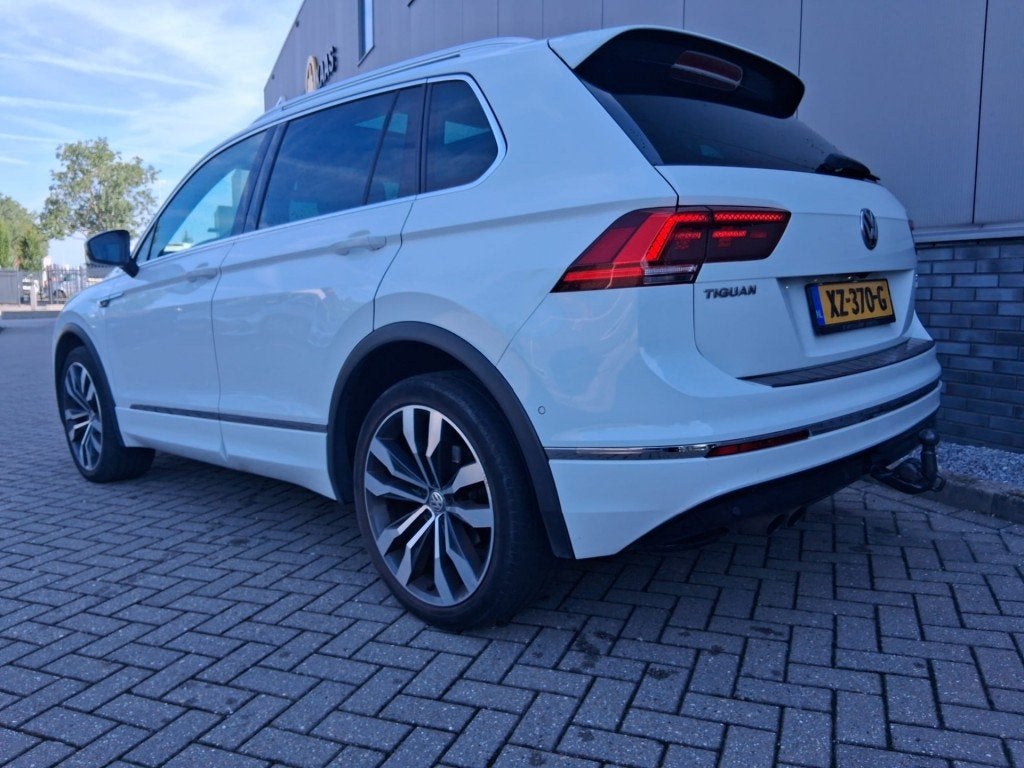 Volkswagen TIGUAN 2.0 TSI 4Motion HIGHLINE, Auto's, Volkswagen, Automaat, Gebruikt, Euro 6, 4 cilinders