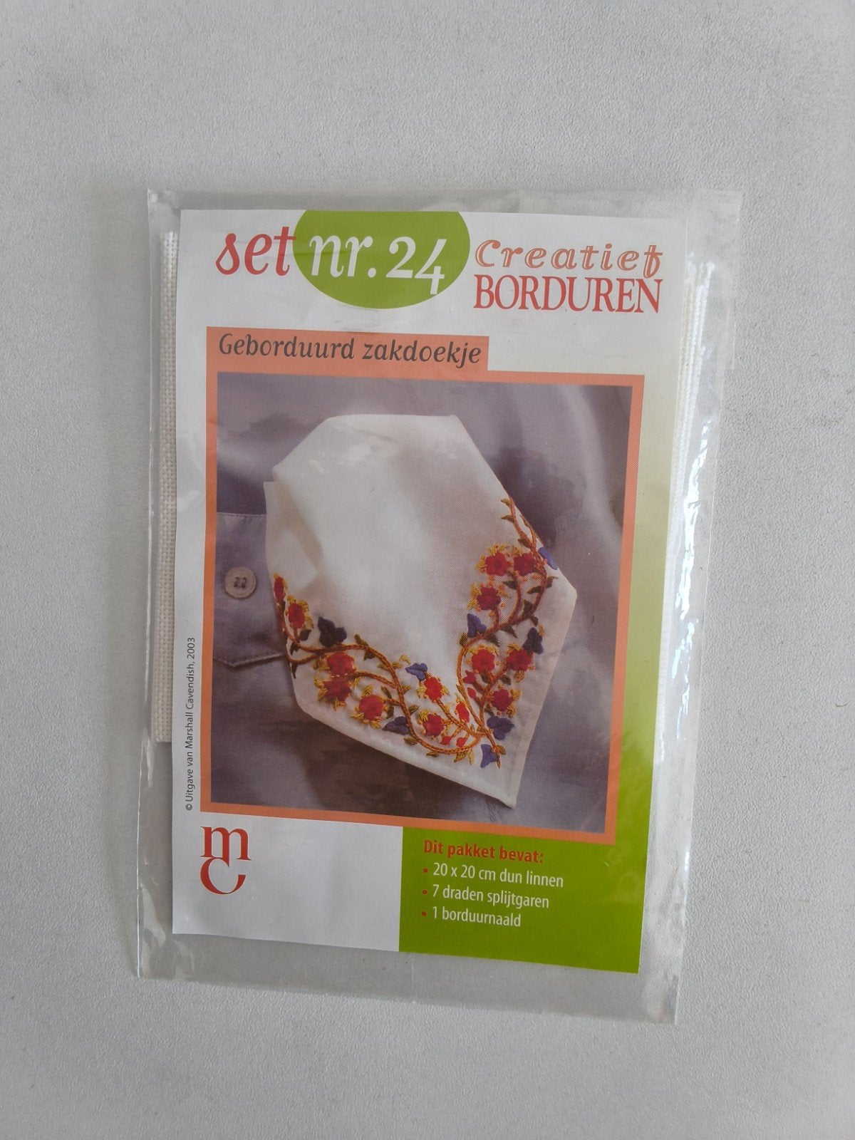 Borduurpakket Creatief borduren 24., Hobby en Vrije tijd, Ophalen of Verzenden, Nieuw, Handborduren, Borduurpakket