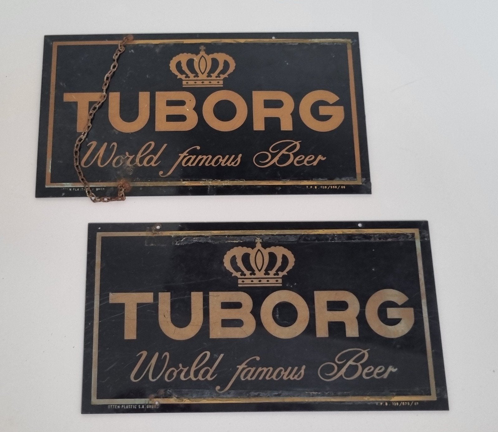 Tuborg bier 2 x bord reclamebord brouwerij mancave, Ophalen of Verzenden, Gebruikt, Reclamebord