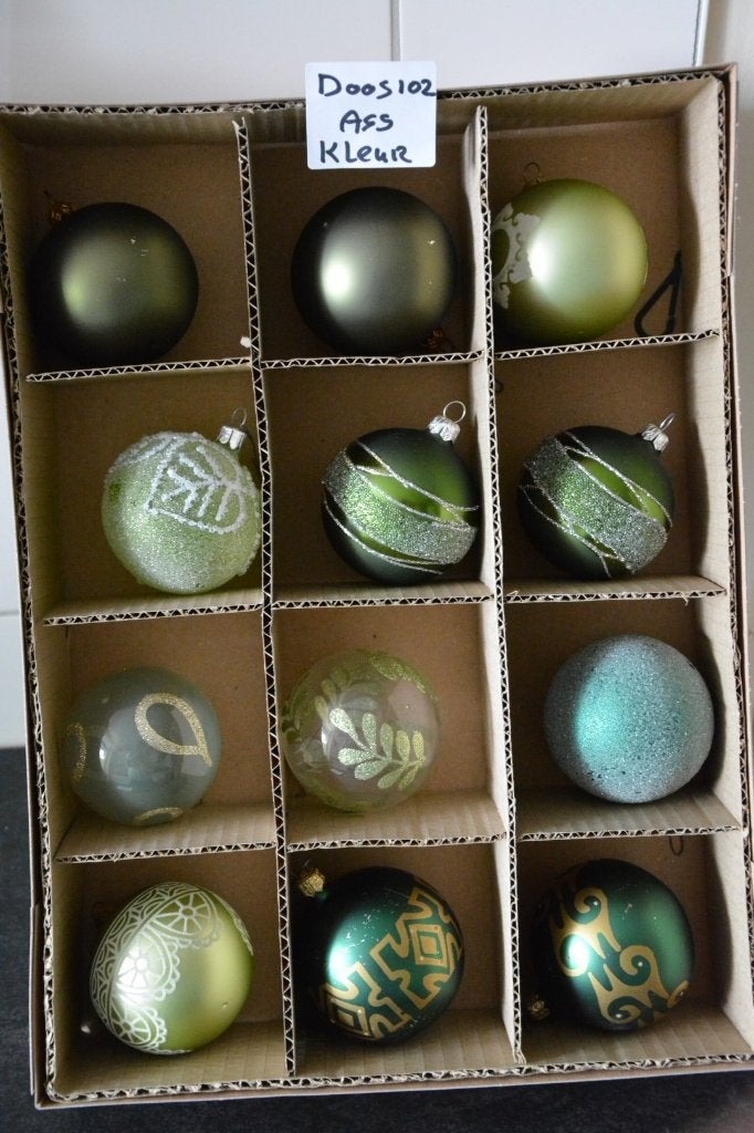 Kerstballen gekleurd Doos 102, Diversen, Ophalen of Verzenden, Zo goed als nieuw