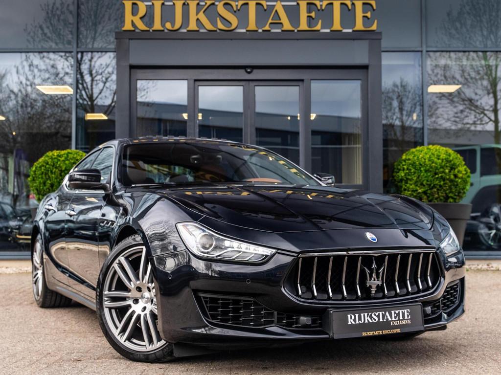 Maserati Ghibli 3.0 V6 GranLusso|PANO|STOELV|MEMORY|KLOK, Auto's, Maserati, Automaat, Achterwielaandrijving, Gebruikt, Euro 6