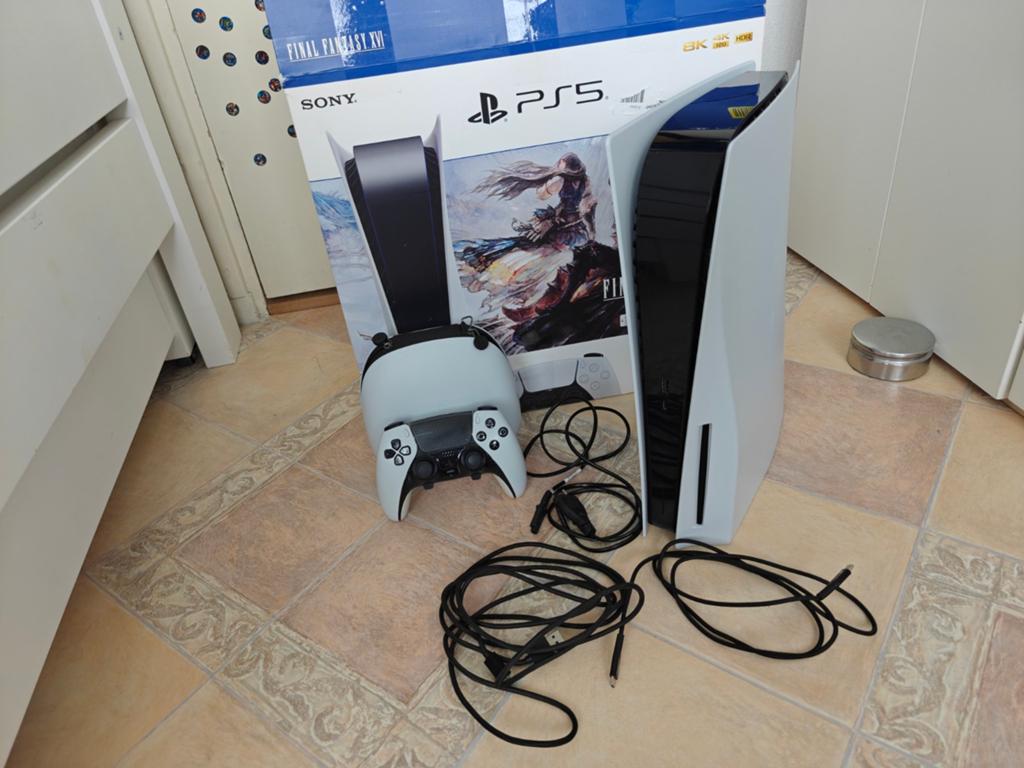 Playstation 5 DISC (disk)+EDGE controller WERKT PERFECT, Spelcomputers en Games, Spelcomputers | Sony PlayStation 5, Zo goed als nieuw