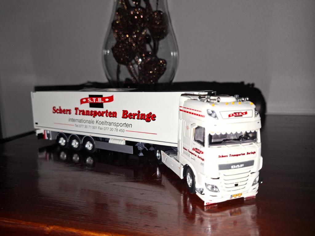 Tekno  Daf XF van Schers Transporten Beringe, Hobby en Vrije tijd, Modelauto's | 1:50, Ophalen of Verzenden, Zo goed als nieuw