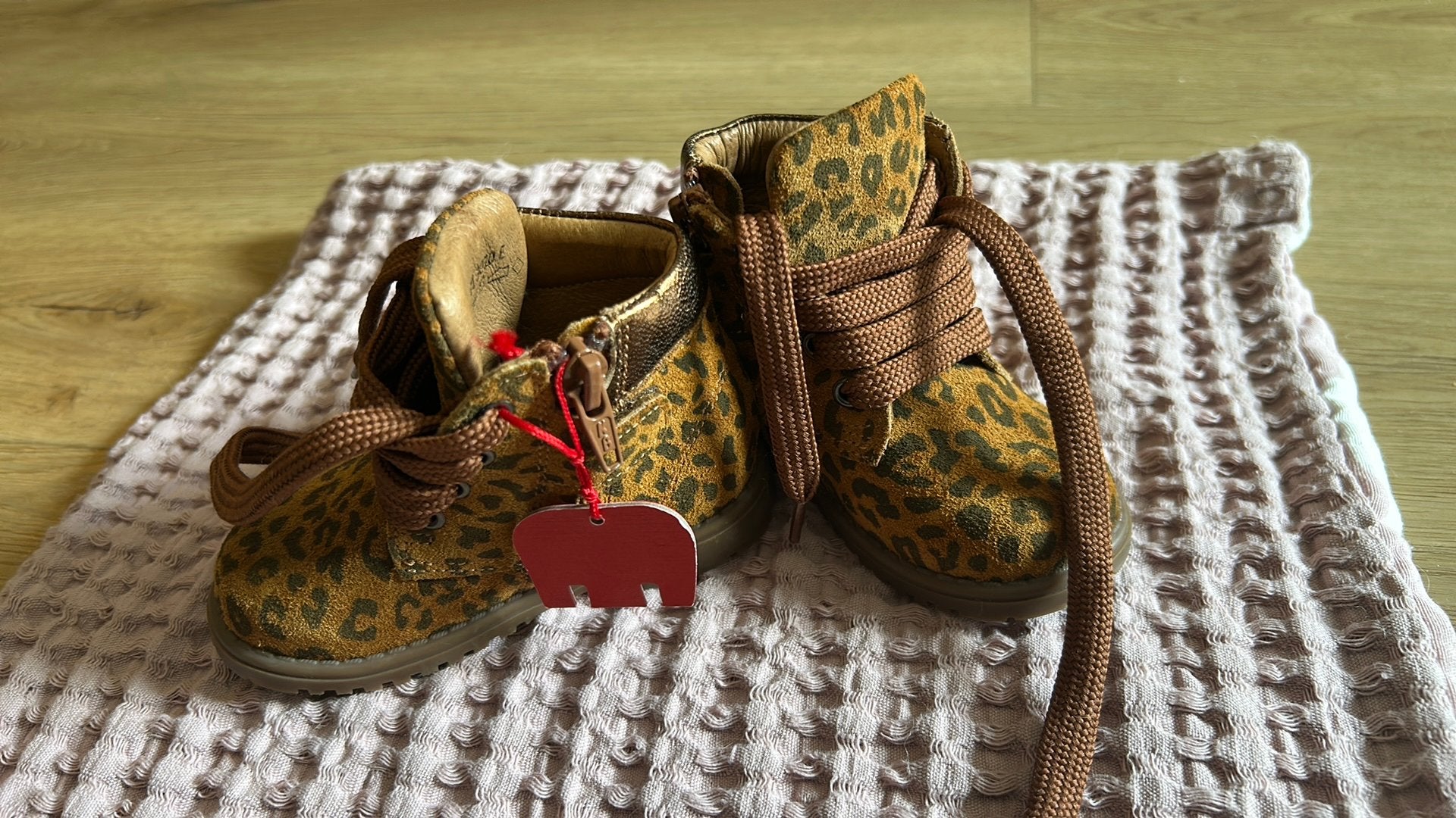 Elefanten panterprint boots/laarsjes 21 NIEUW, Ophalen of Verzenden, Zo goed als nieuw, Meisje, Laarsjes