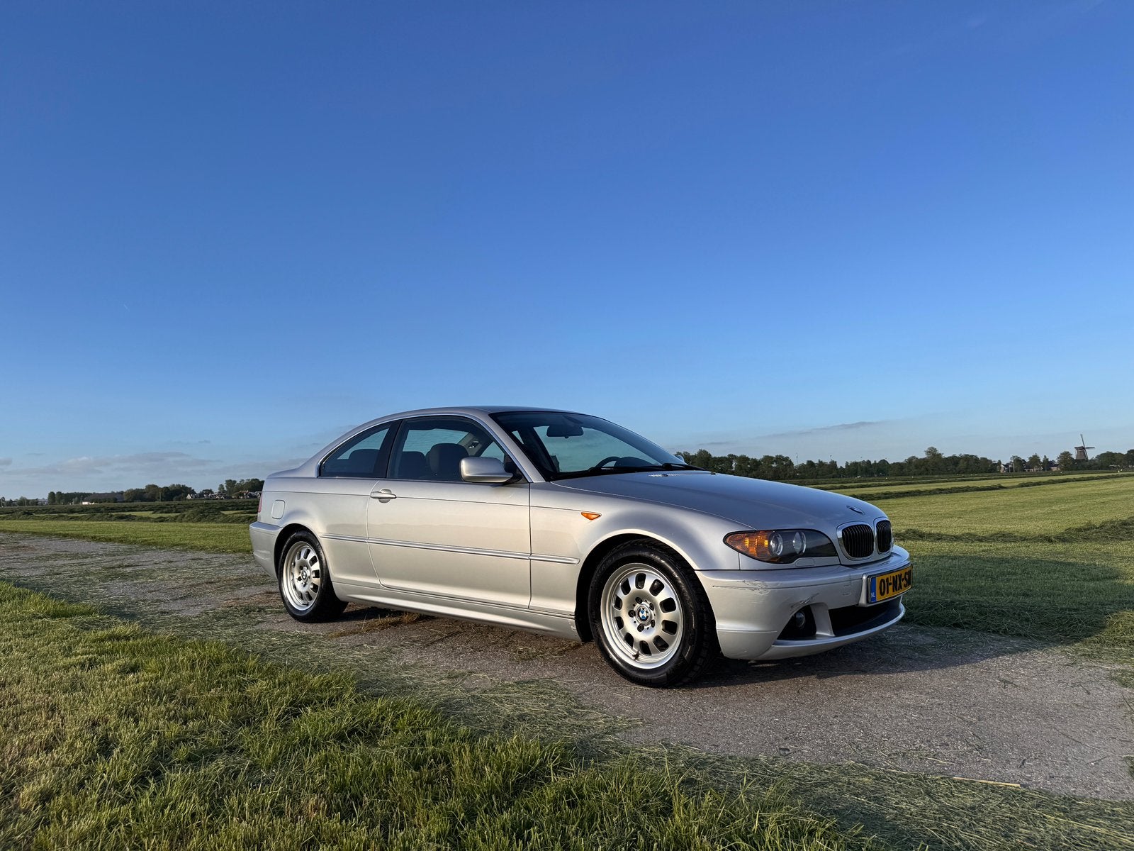 BMW 320 CI Coupe AUTOMAAT | XENON | nieuwe APK | E46 LCI, Auto's, Zwart, Parkeersensor, 75 €/maand, Particulier