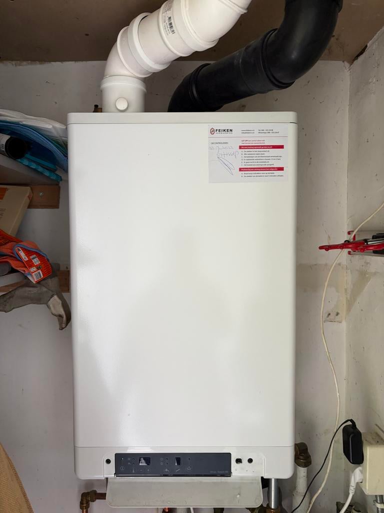 Intergas Kombi Kompakt HRE 36/30 (CW5) HR-combiketel, Ophalen, Gebruikt, Aardgas, Boiler