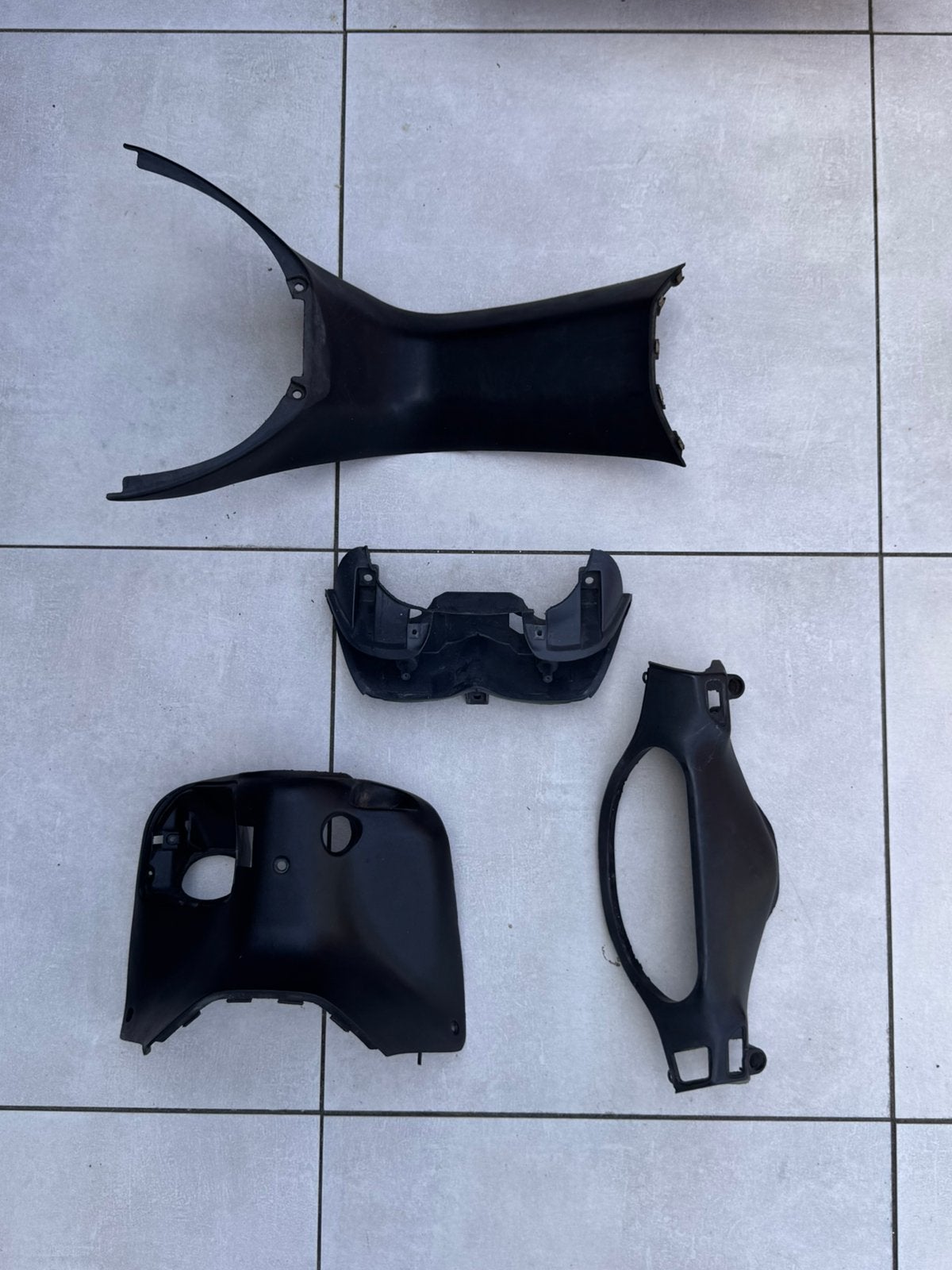 Gilera runner binnenkappen, Fietsen en Brommers, Brommeronderdelen | Scooters, Ophalen, Gebruikt, Kap, Overige merken