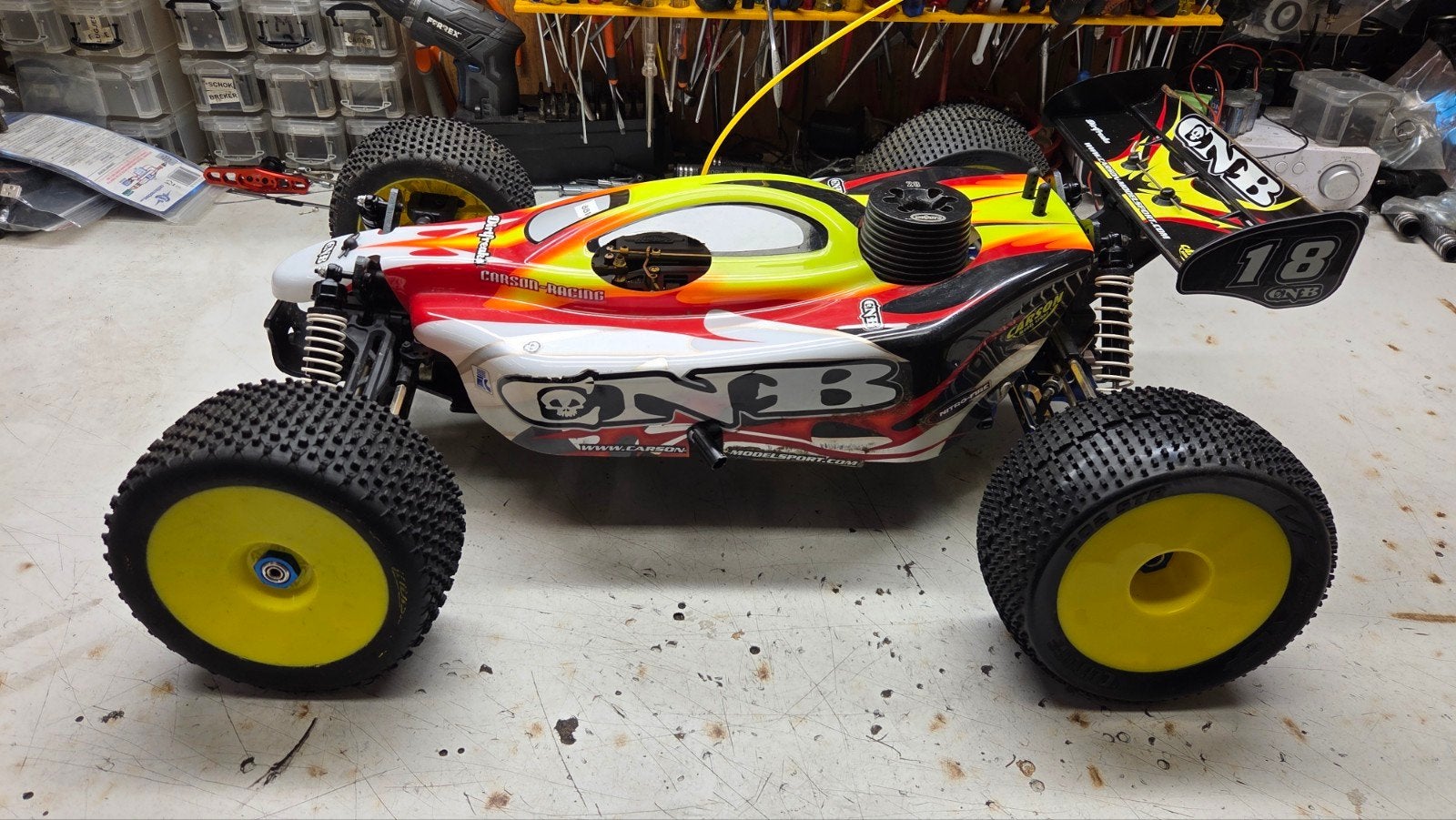 Te koop mooie carson cnb, Gebruikt, Auto offroad, Ophalen of Verzenden, Schaal 1:8