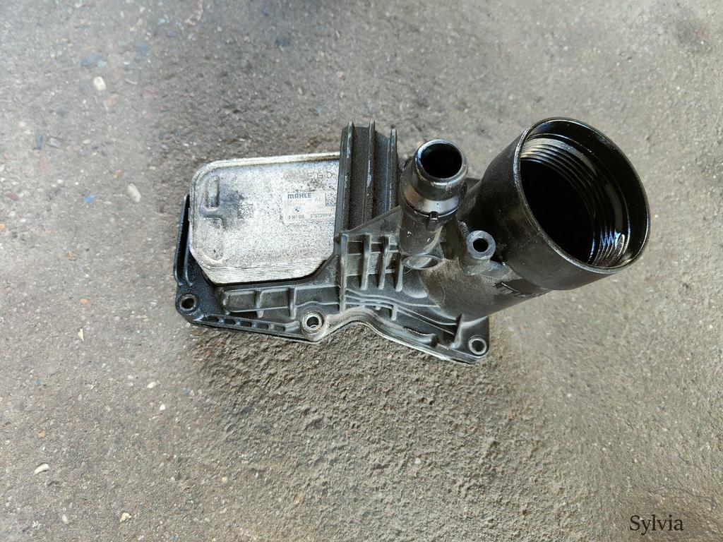 Oliekoeler warmtewisselaar BMW motor code N47 8507626, Gebruikt, -, -, Ophalen of Verzenden