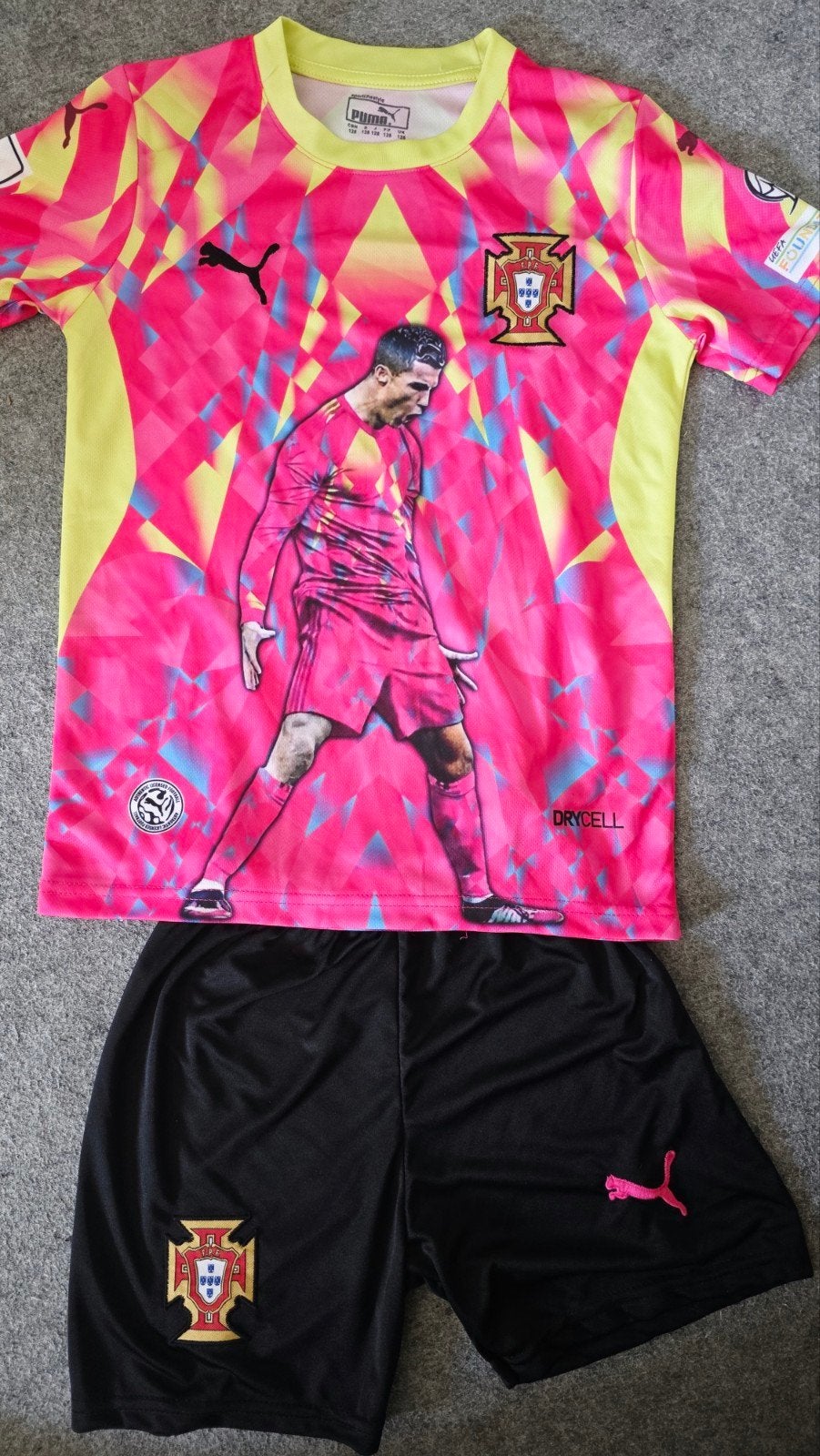 tenue Cristiano Ronaldo, Ophalen, Jongen of Meisje, Puma, Nieuw