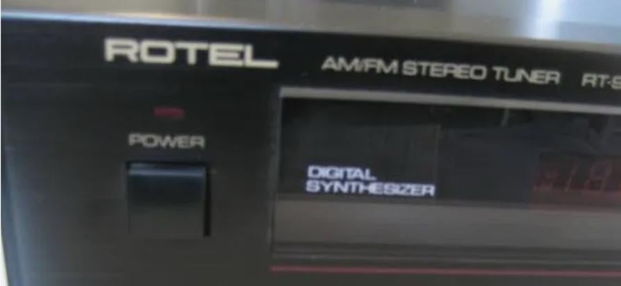 Rotel tuner rt-935ax, Ophalen of Verzenden, Zo goed als nieuw, Audio