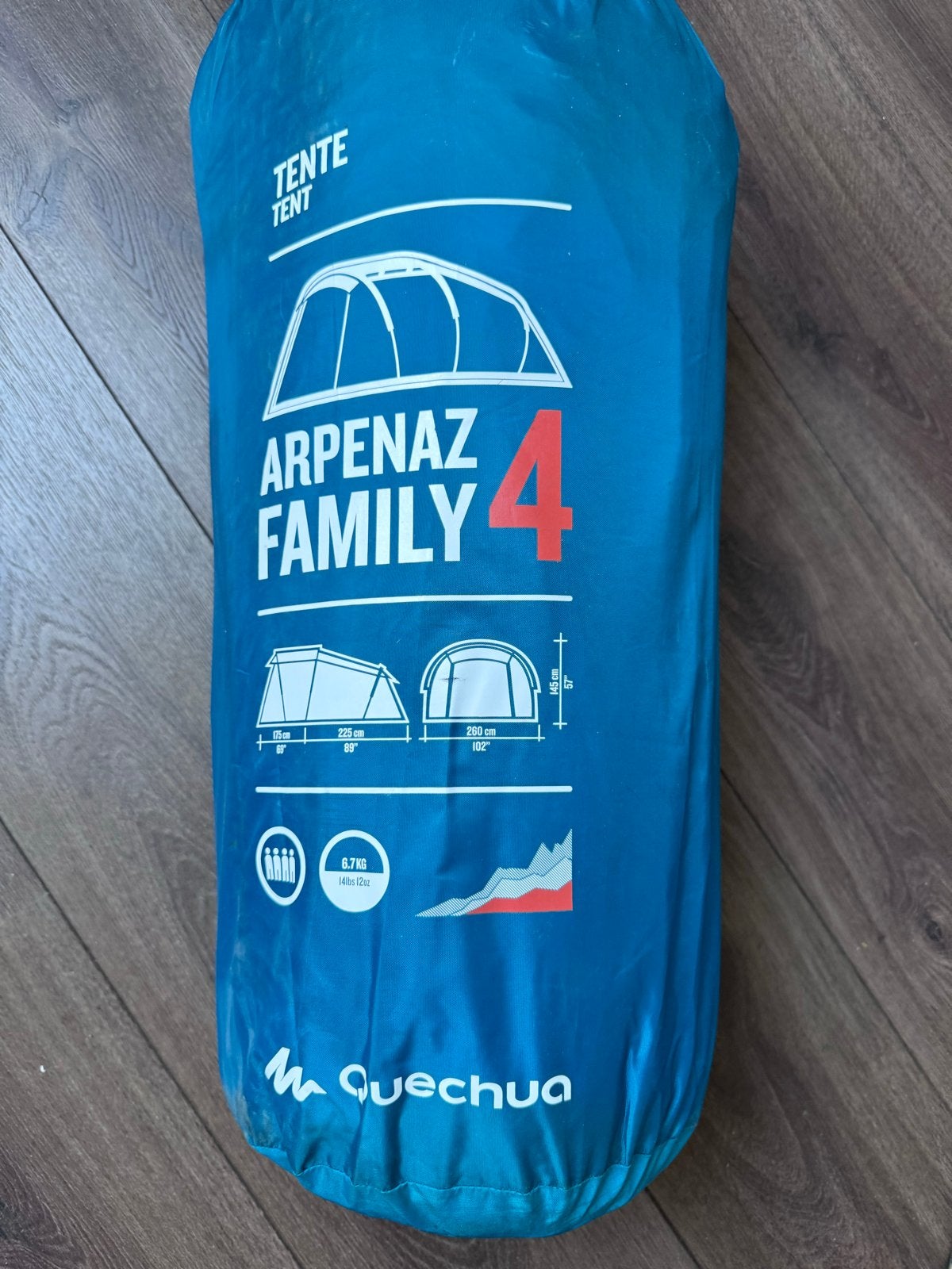 Quechua Arpenaz Family 4 Tent - 4-persoons tent, Ophalen, Zo goed als nieuw, Tot en met 4