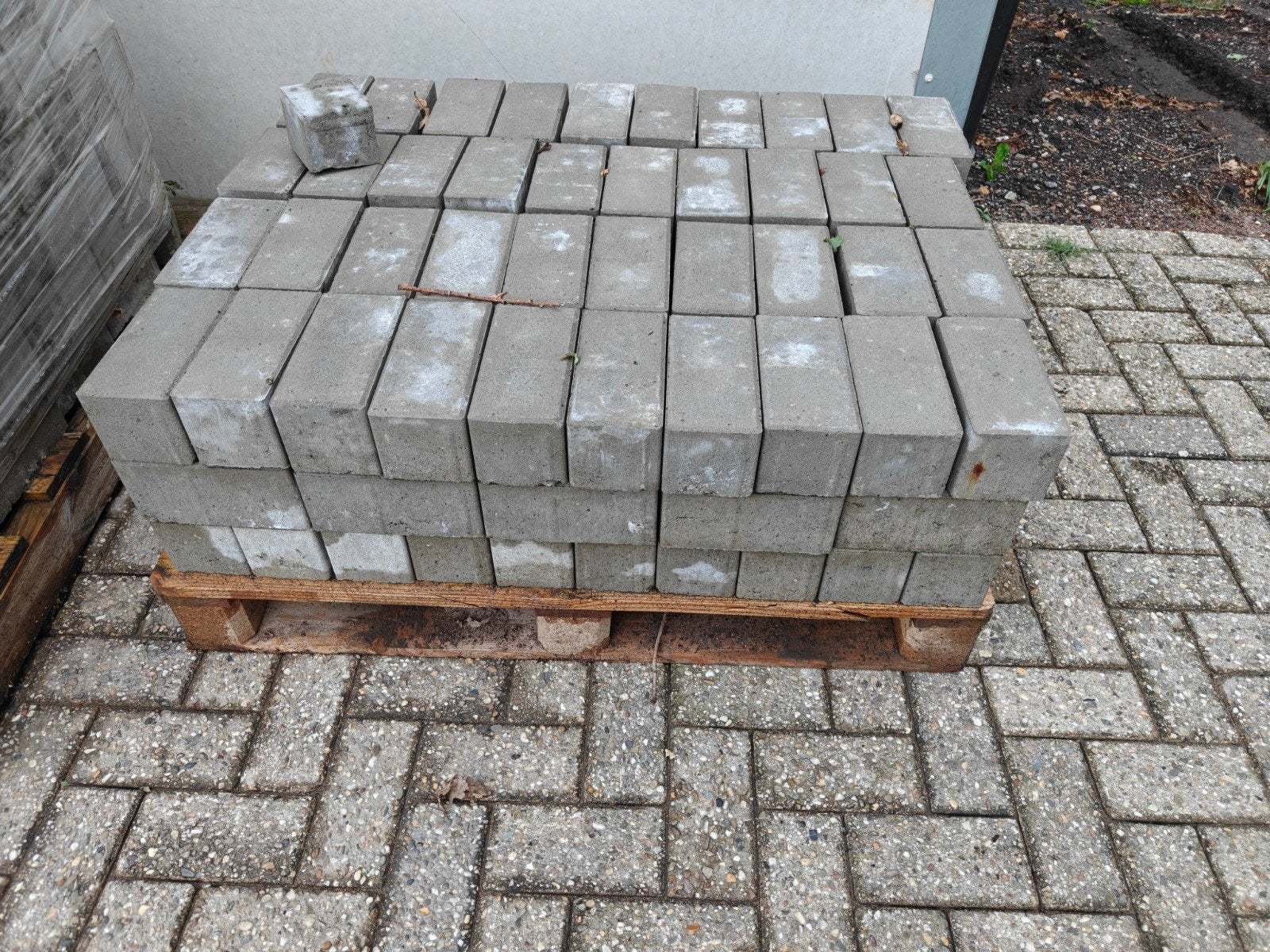 20 M2 bkk, Tuin en Terras, Tegels en Klinkers, Ophalen of Verzenden, Nieuw, Beton, Klinkers