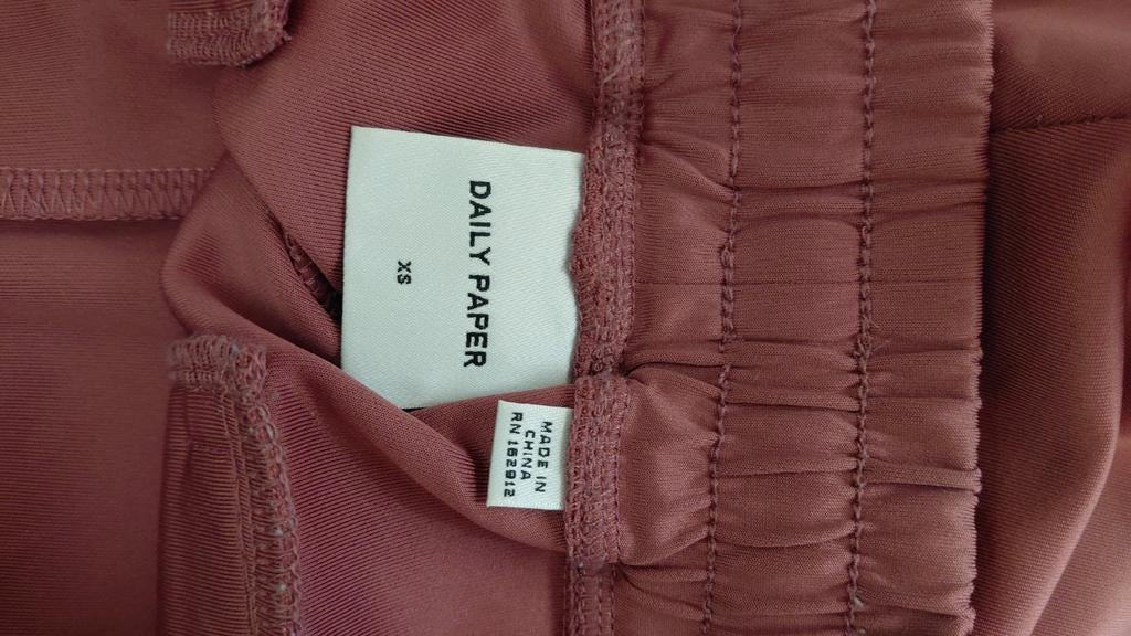 Daily Paper joggingbroek trainingsbroek bordeaux rood mt S, Ophalen of Verzenden, Nieuw, Rood