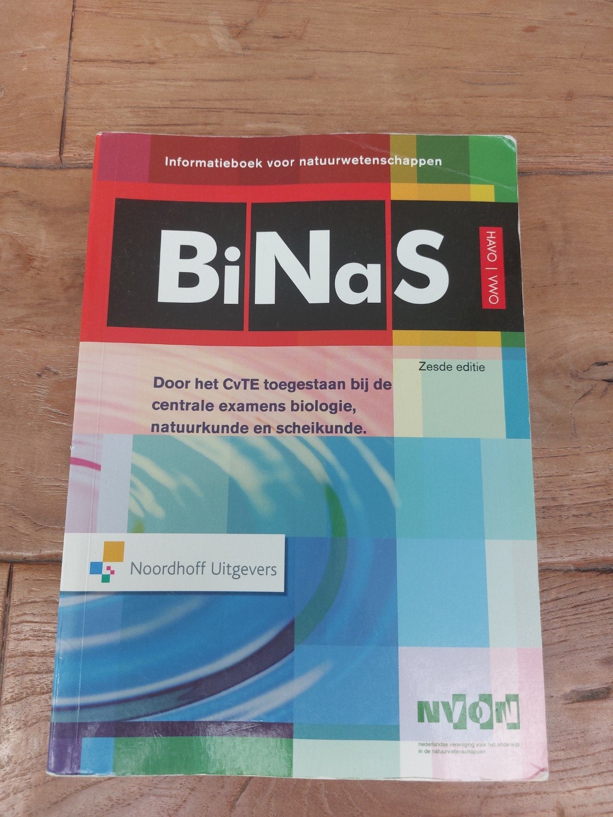 BINAS HAVO/VWO Zesde editie - Informatieboek natuurwetenscha, Ophalen, Gelezen, HAVO, Biologie