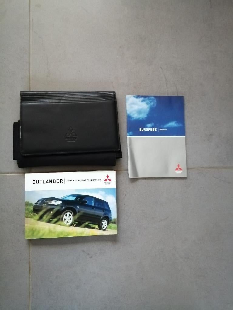 Compleet mapje boekjes MITSUBISHI OUTLANDER  2001/2006, Auto diversen, Ophalen of Verzenden