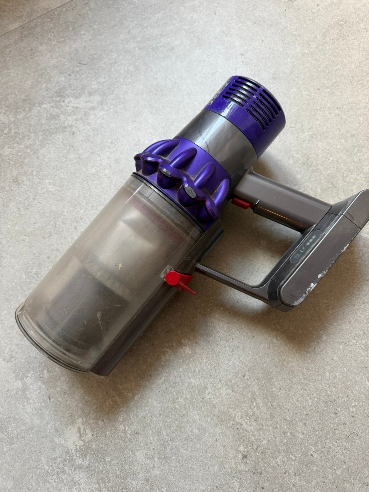 Dyson kapotte body van een Cyclone v10, Draadloos, Ophalen of Verzenden, Dyson, Niet werkend