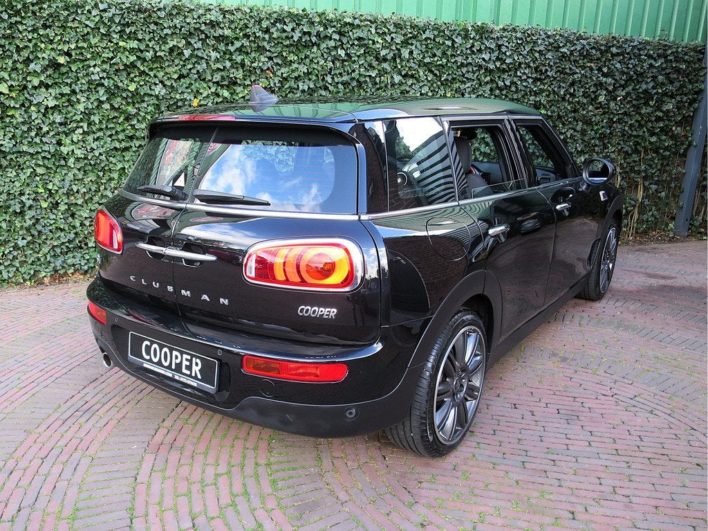 MINI Clubman 1.5 Cooper Chili Business Ed. F54 NL-auto, XL-n, 12 maanden, 136 pk, Gebruikt, Leder en Stof