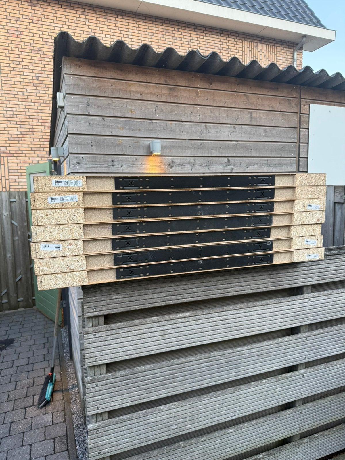 Lack wandplanken zwart, Ophalen of Verzenden, Gebruikt, Minder dan 180 cm, Palen