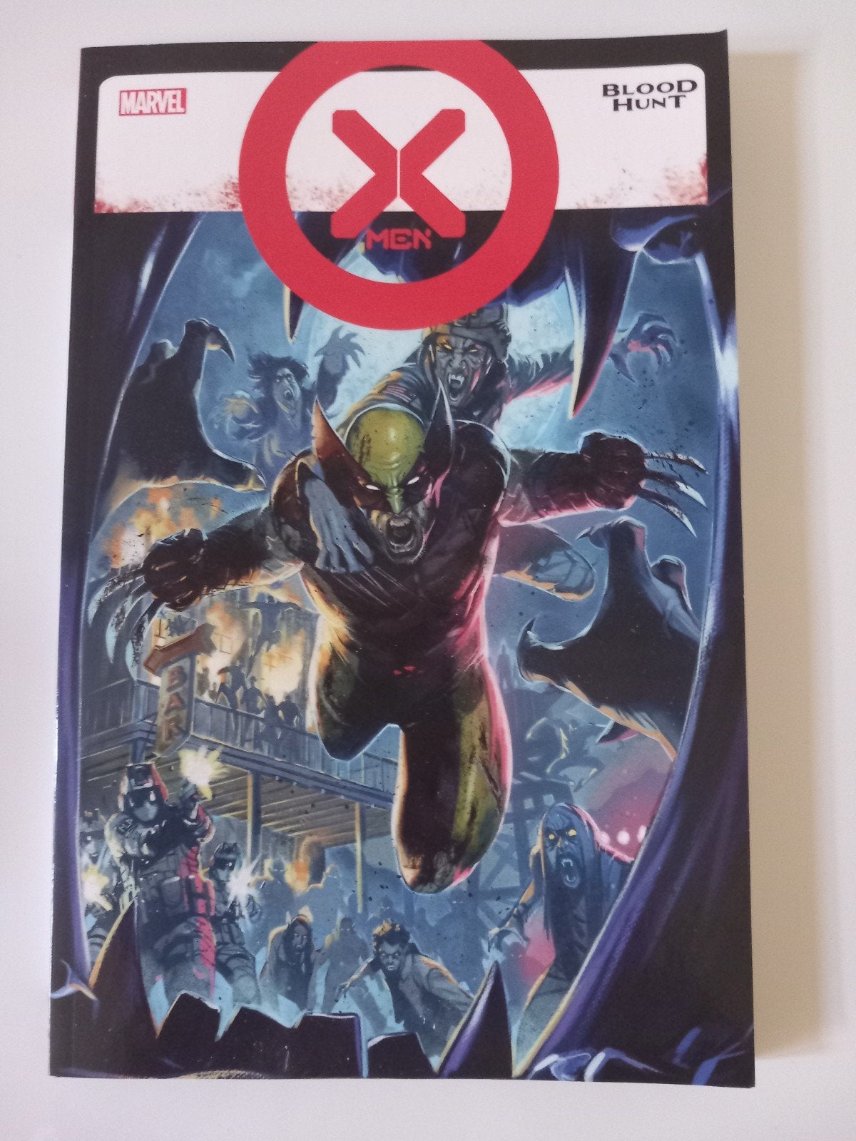 Marvel Comics: X-MEN - BLOOD HUNT TPB (Nijmegen oost), Amerika, Marvel Comics, Ophalen of Verzenden, Zo goed als nieuw