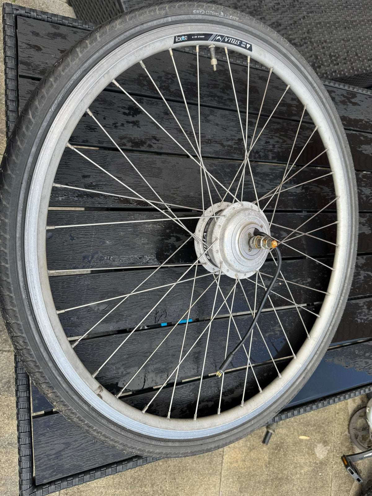 Stella voorwiel met motor voor elektrische fiets 250W, Fietsen en Brommers, Gebruikt, Ophalen of Verzenden, Aluminium, Elektrische fiets