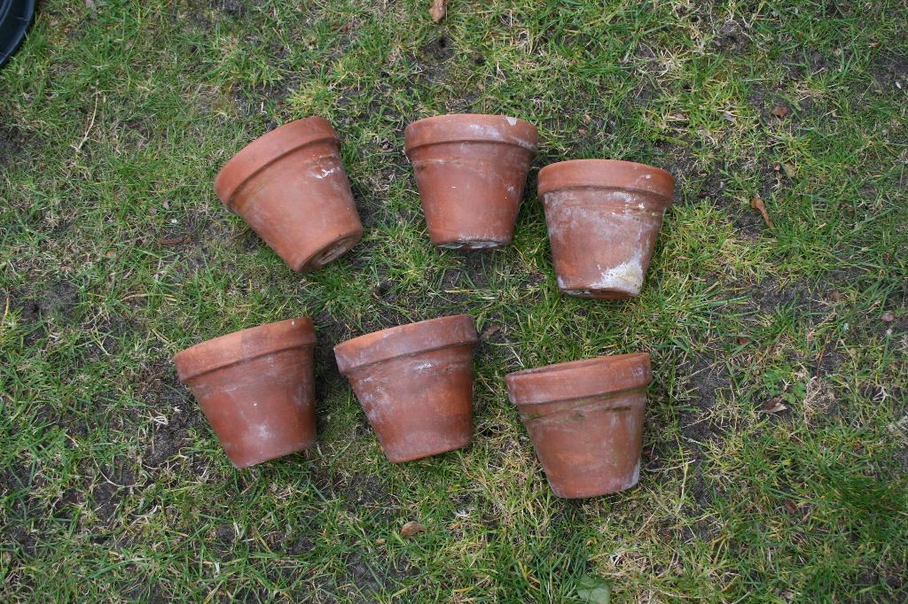 Zes aardewerk bloempotten voor tuin, Tuin en Terras, Bloempotten, Ophalen, Gebruikt, Rond, Minder dan 40 cm