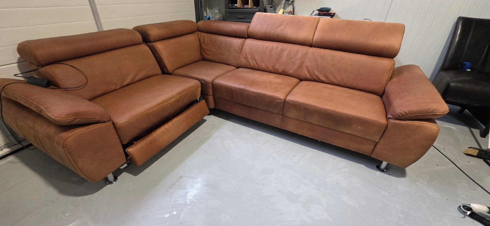 Inhouse Hoekbank met verstelbare hoofdsteunen en relaxdeel, Ophalen, 250 tot 300 cm, Gebruikt, Inhouse