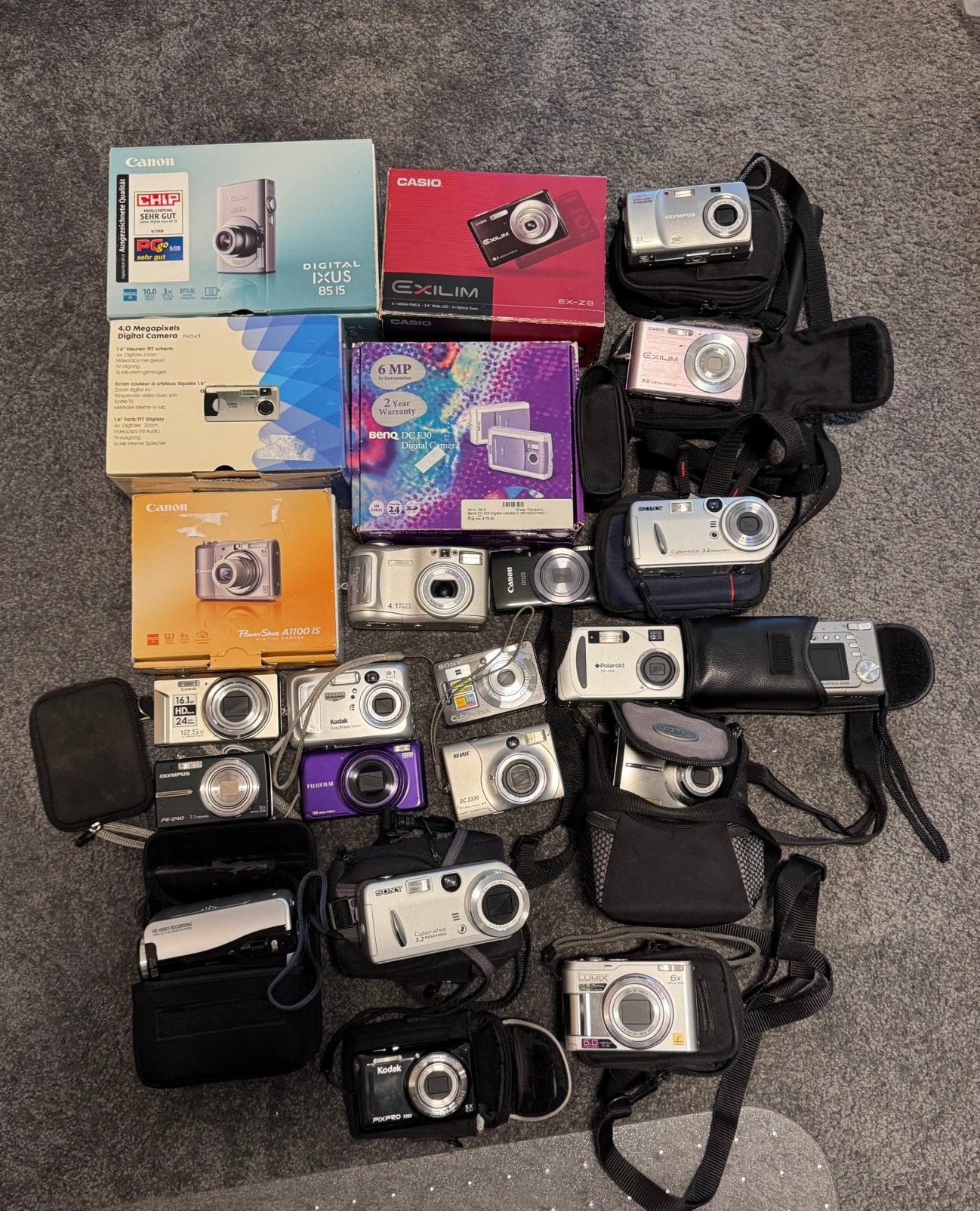 Partij digitale camera’s Canon Sony Kodak Casio Olympus,etc, Ophalen, Zo goed als nieuw, Compact, Kodak