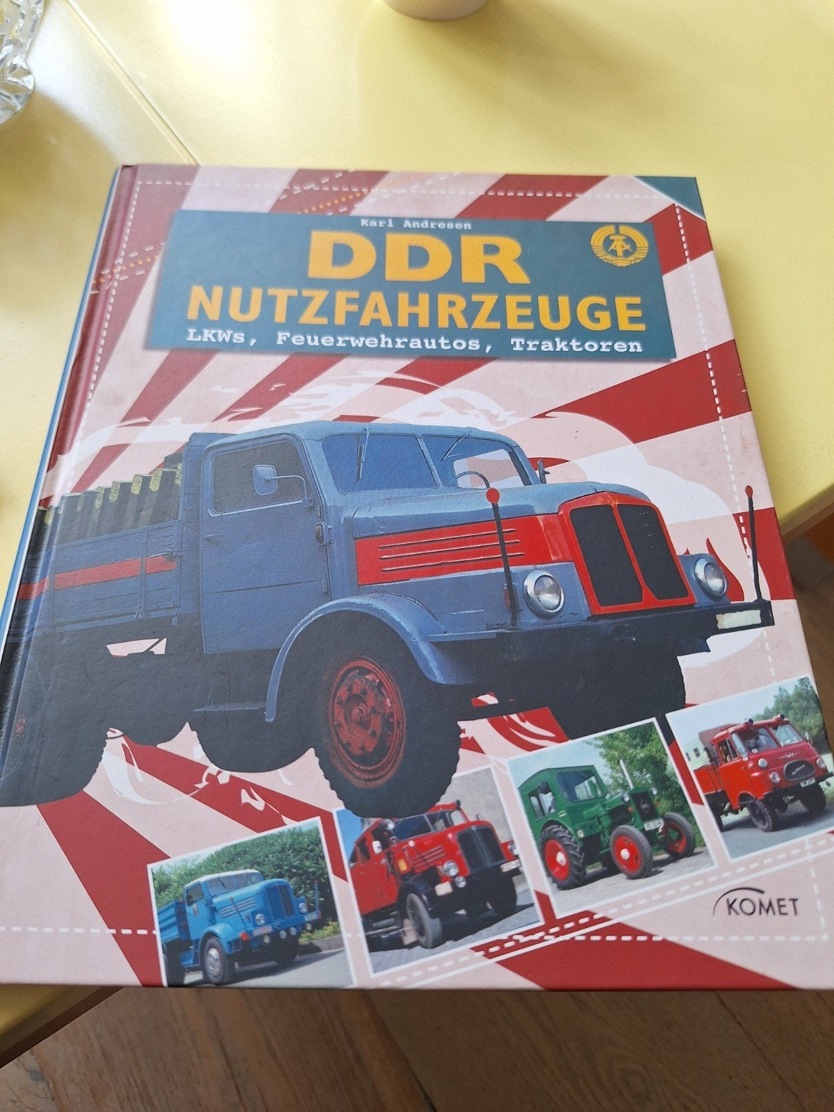 DDR Nutzfahrzeuge: LKW's, Feuerwehrautos, Traktoren 143 blz, Ophalen of Verzenden, Zo goed als nieuw, Overige merken, Karl Andresen