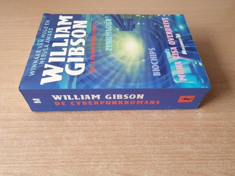 William Gibson - Cyperpunk romans, Boeken, Ophalen of Verzenden, Gelezen, William Gibson