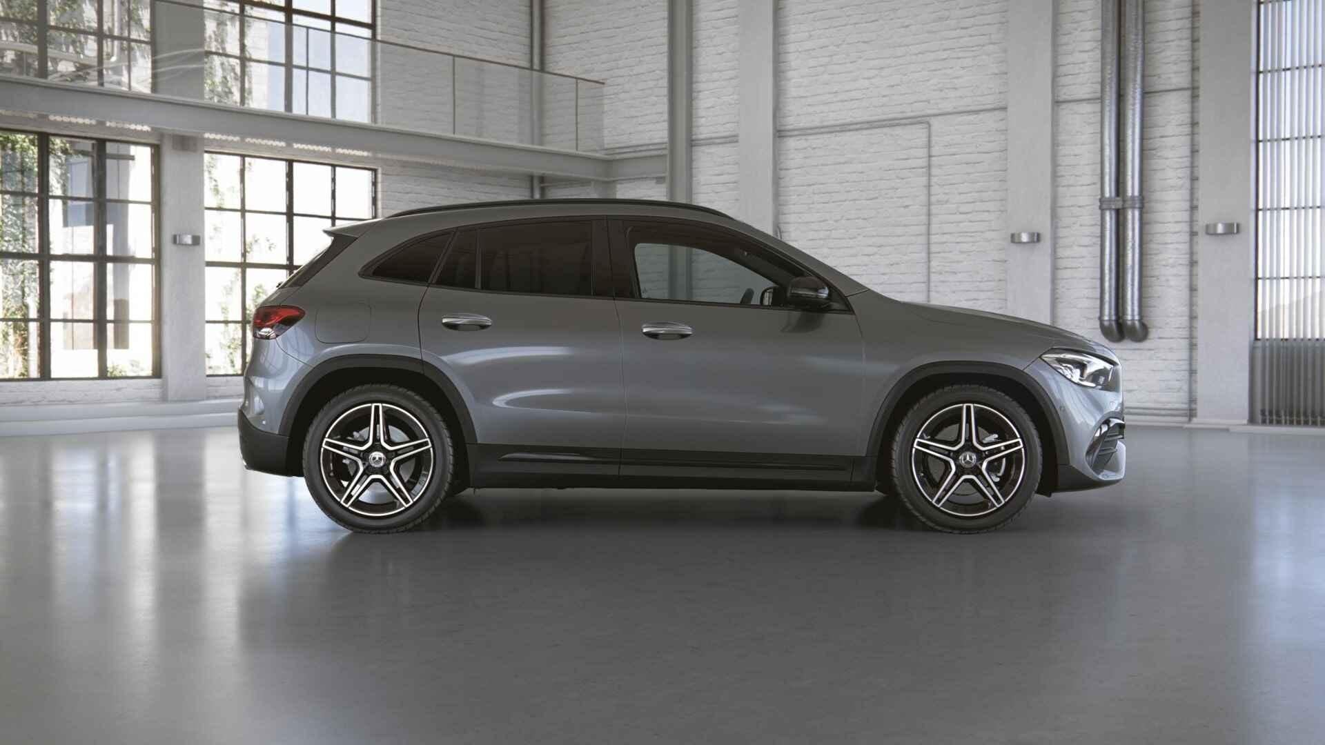 Mercedes-Benz GLA-klasse 250 e AMG Line | Head up Display |, Auto's, Dealer onderhouden, 4 cilinders, 16 kWh, Leder en Stof