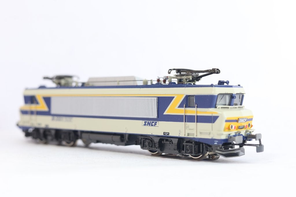 Märklin 3333, Wisselstroom, Gebruikt, Locomotief, Ophalen of Verzenden