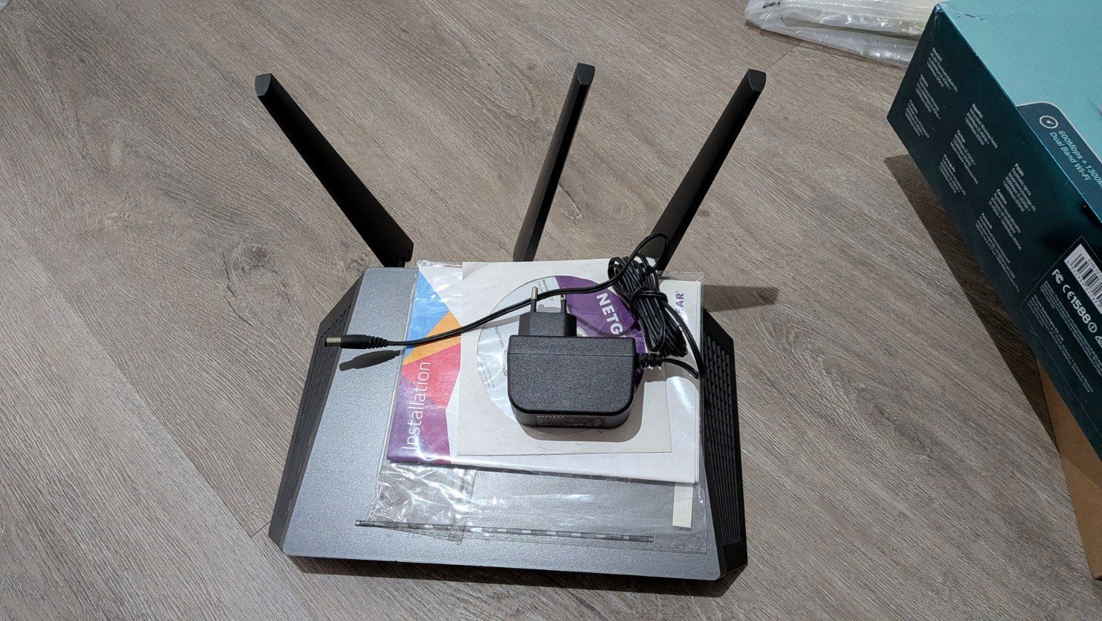 NETGEAR Nighthawk R7000 AC1900 Smart WiFi Router, Ophalen, Gebruikt, Router met modem, Netgear